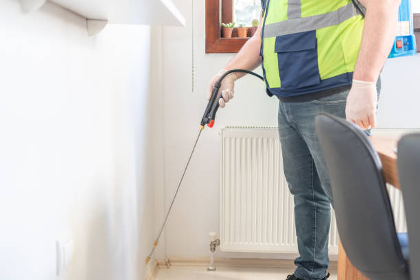 Best Best Pest Control Companies  in Erie, KS